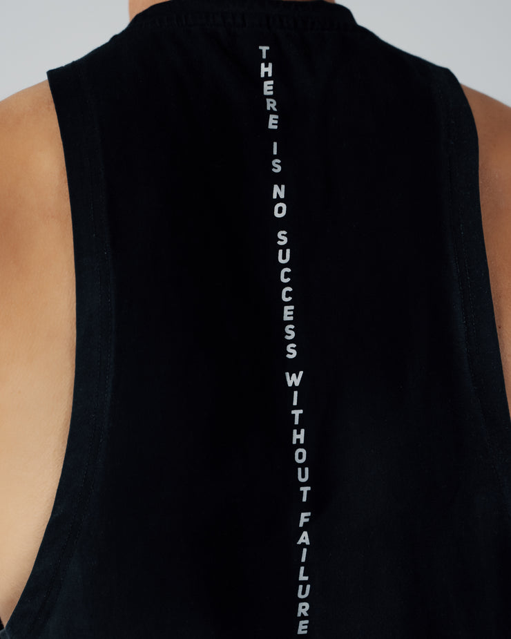 Signature Sleeveless Tee